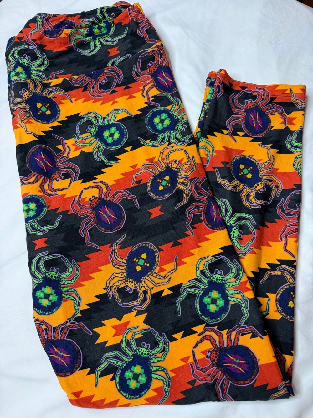 LuLaRoe TC2 Black, Orange & Green Spider Print Leggings Leggings